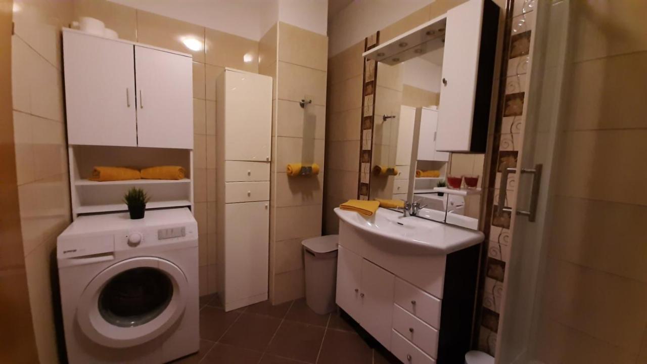 Apartman Ana & Marta Senj  Exterior foto