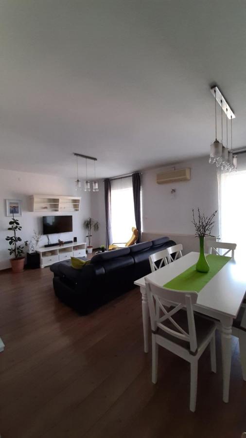 Apartman Ana & Marta Senj  Exterior foto
